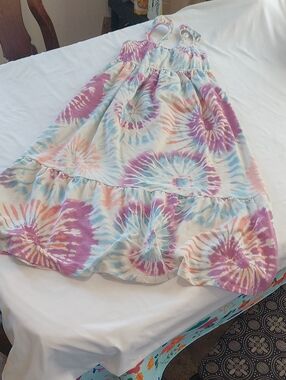 32°cool  Tie-Dye  Maxi Skirt in Pastels .Size 10 12 Girls .